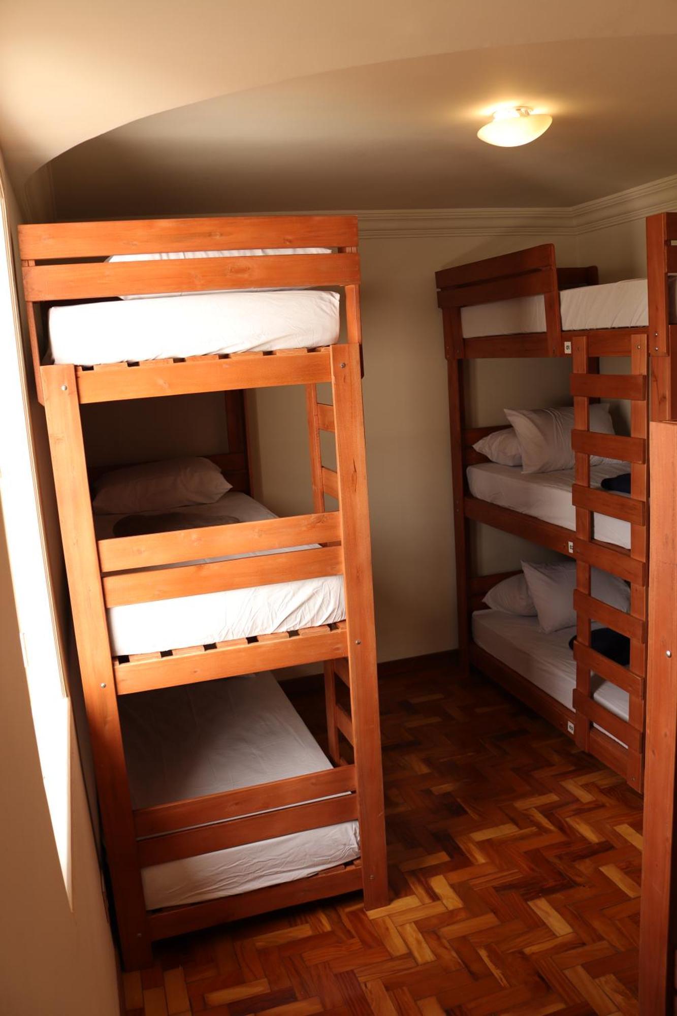 Female Dormitory Room,1620558721:JPEG